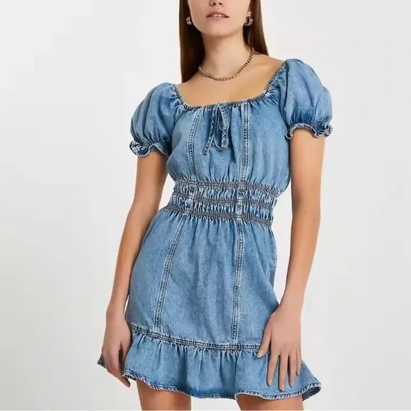 Women's River Island Jessy Brunch Denim Minidress, Size 6 US - Blue Women's River Island Jessy Brunch Denim Minidress, Size 6 US - Blue